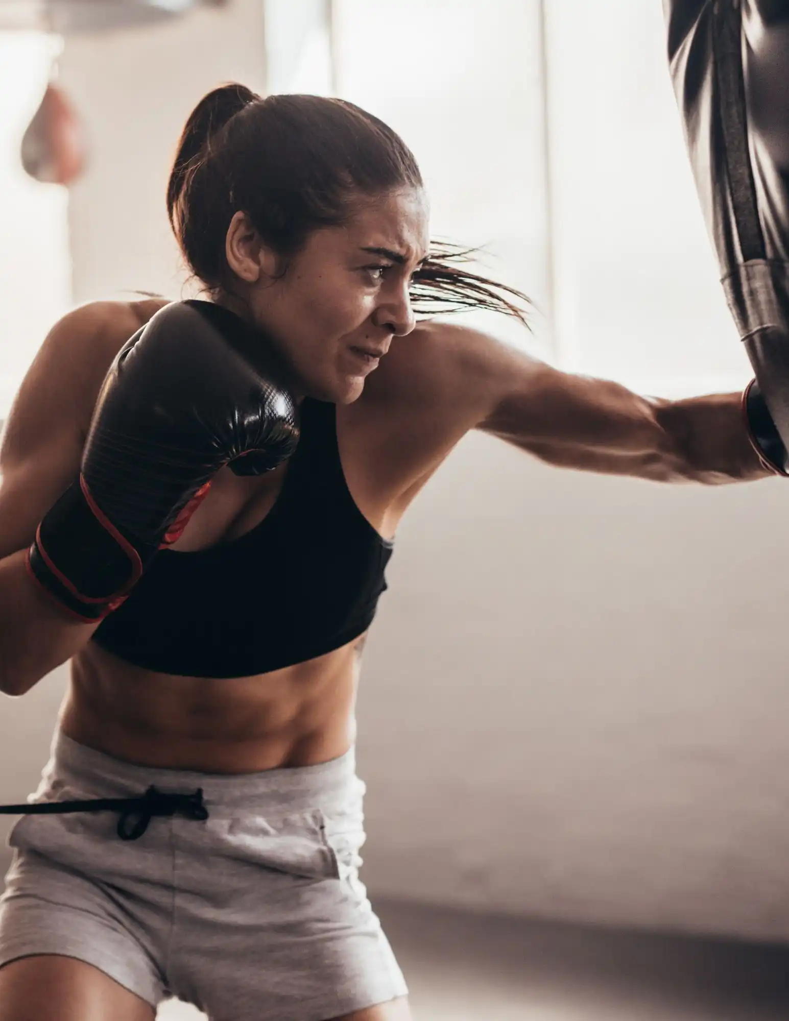 Corso Fitness Kombat con sacchi ad Alzano Lombardo - Il Canto della Terra